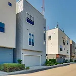 Ideally Located Sacramento Townhome With 2 Balconies